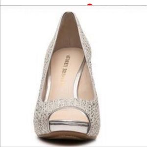 Audrey Brooke metallic silver quillan pump heels